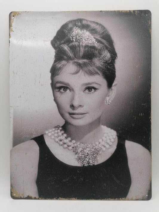 db-deals24 Retro Schild Audrey Hepburn I